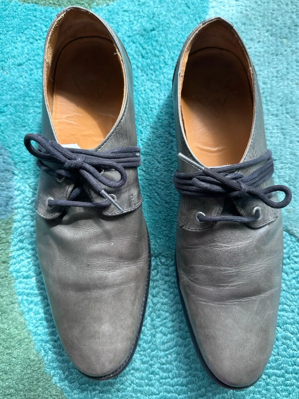 Fluevog Headliners Gable grey distressed wraparound derby shoe -M8 (fits 7.5/7)